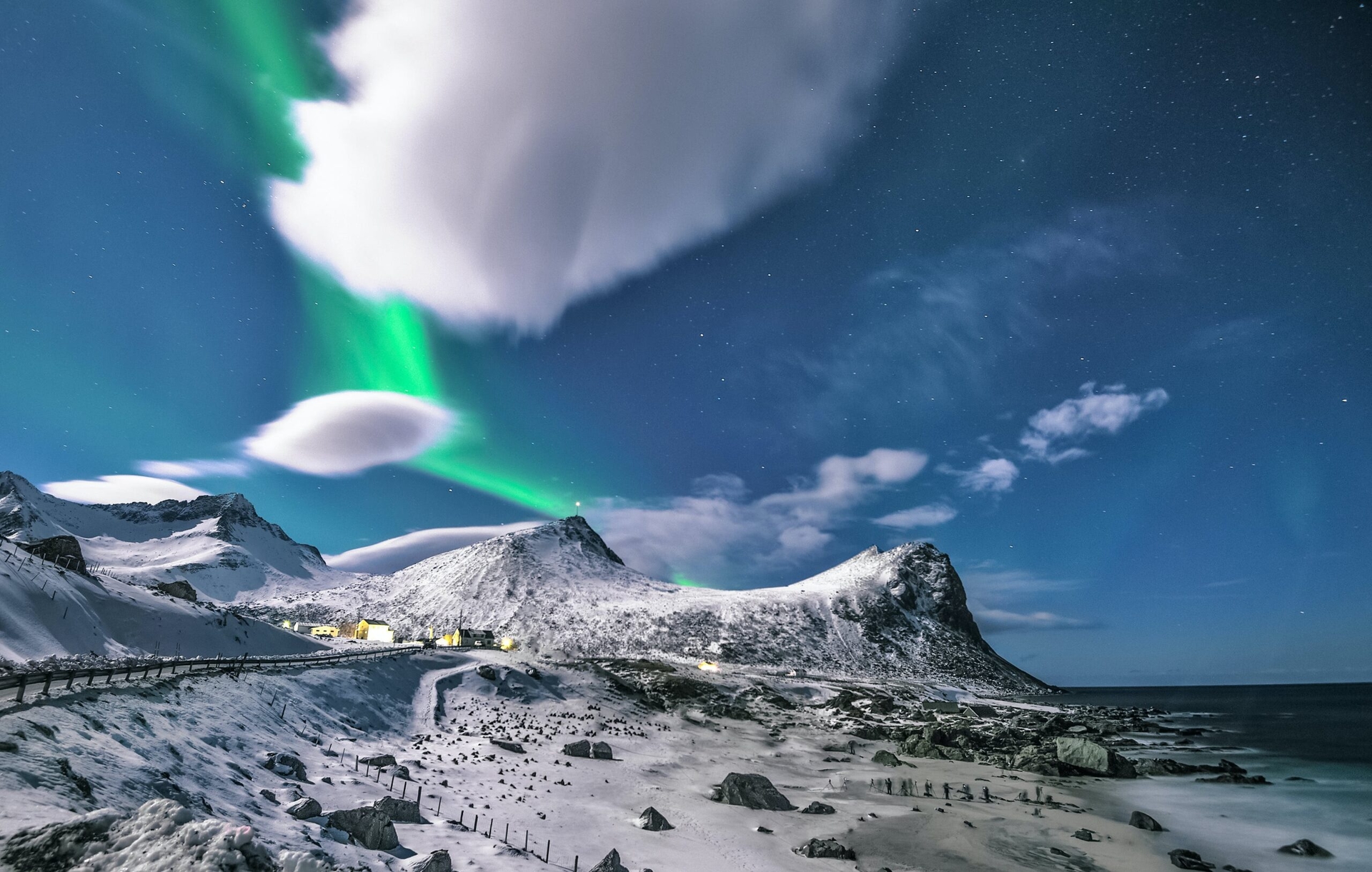 Northern lights over Norwegian mountain